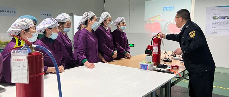 筑牢安全防線(xiàn)，守護(hù)平安生產(chǎn)&mdash;&mdash;國(guó)濟(jì)尚領(lǐng)開(kāi)展洗滌中心消防應(yīng)急演練